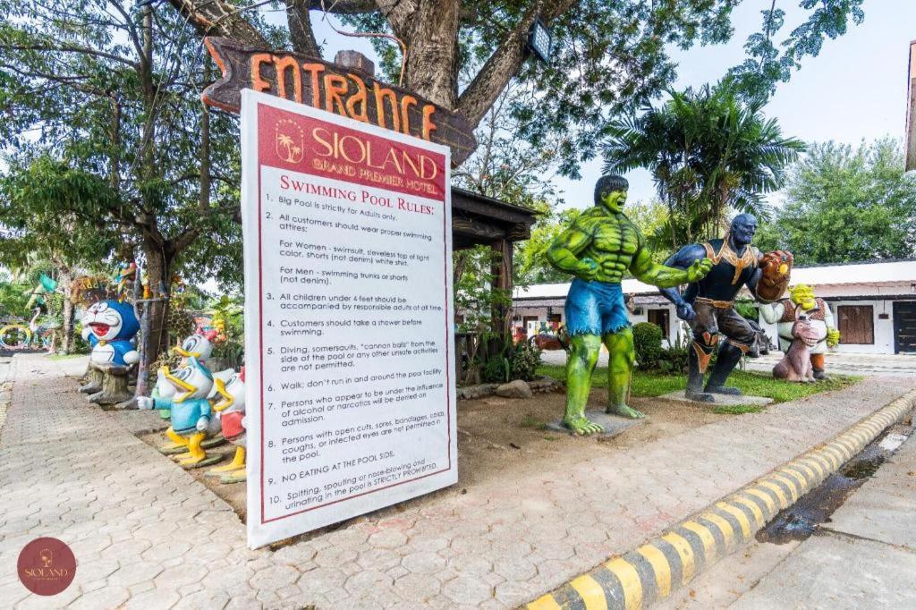 Quezon Premier Hotel - Candelaria Candelaria  Ngoại thất bức ảnh