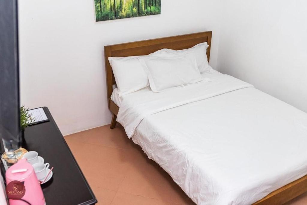 Quezon Premier Hotel - Candelaria Candelaria  Ngoại thất bức ảnh
