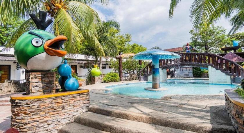 Quezon Premier Hotel - Candelaria Candelaria  Ngoại thất bức ảnh